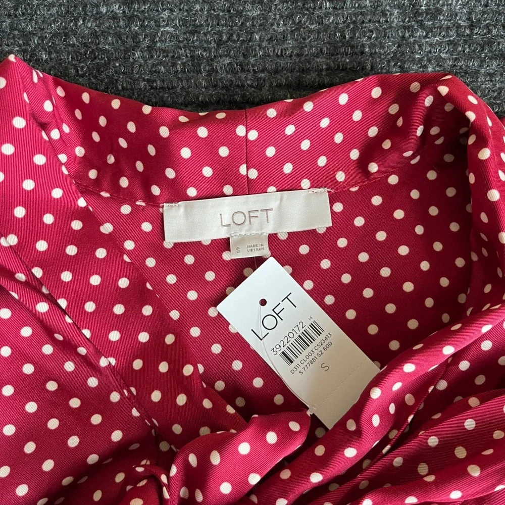 LOFT Polka Dot Blouse Womens Small Red White Tie Neck Puff Sleeve Button Up NEW